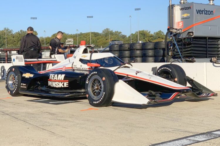 IndyCar drivers test Aeroscreen at Richmond
