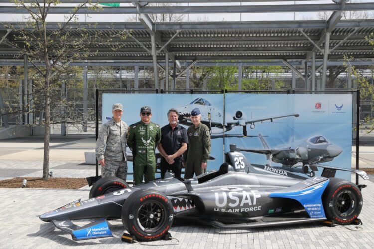 Daly unveils No. 25 US Air Force Indy 500 Honda
