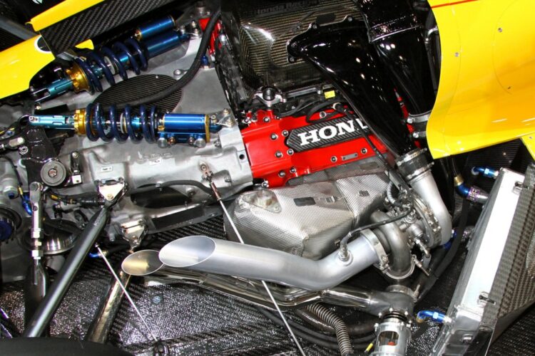 Chevy & Honda, not Ferrari, commit to next generation IndyCar engine
