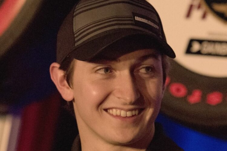 Video: IndyCar educates Alabama students