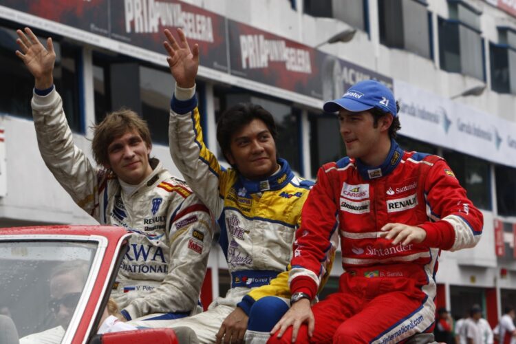 Fauzy beats Senna and Petrov
