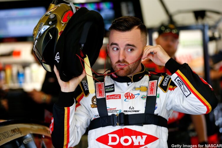 Austin Dillon wins Talladega pole