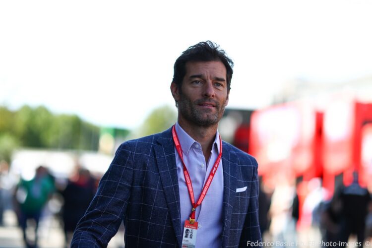Rumor: Piastri manager Mark Webber plays coy to Red Bull-Porsche switch
