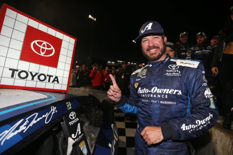 Martin Truex Jr. wins at Richmond to snap drought