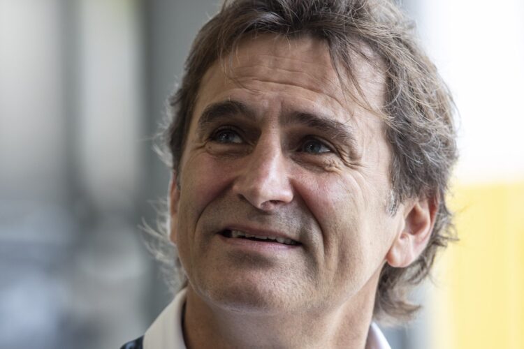 Doctor admits Zanardi at risk of brain damage