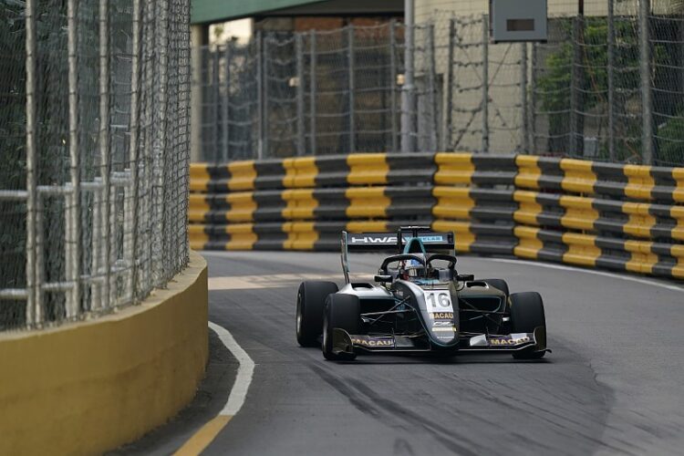 Jake Hughes takes provisional pole at Macau