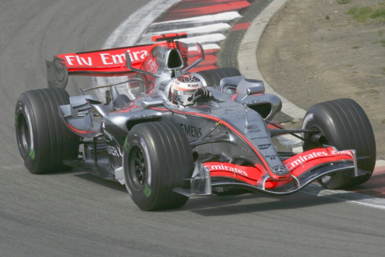 McLaren team struggling
