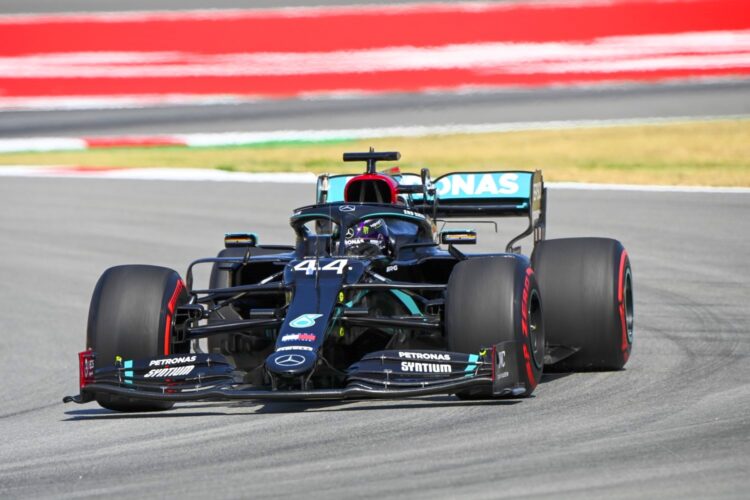 Hamilton beats Bottas for Spanish GP pole