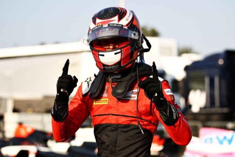 Ilott takes fourth pole of 2020, beating out title rival Tsunoda