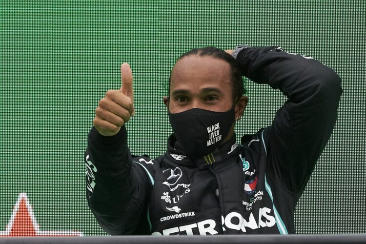 No anti-racist gesture ‘requirement’ in F1 – spokesman