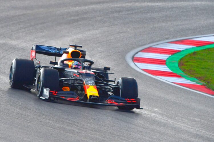 Verstappen tops opening practice for GP of Turkey