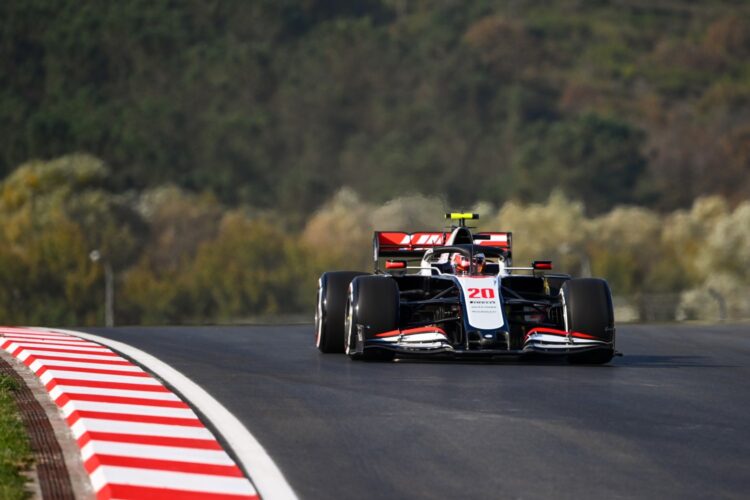 Magnussen not ruling out Haas reserve role, Indy 500