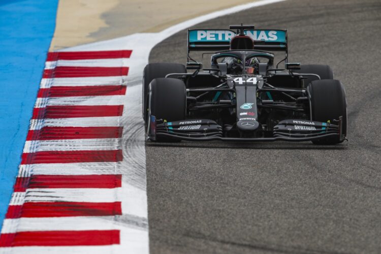 Pirelli boss tips Mercedes to keep dominating