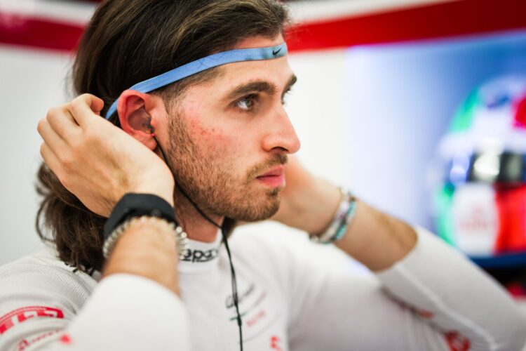F1: Giovinazzi not focused on 2022 F1 opportunities