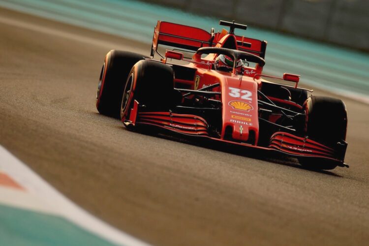 Video: 2020 Ferrari F1 Young Test Driver