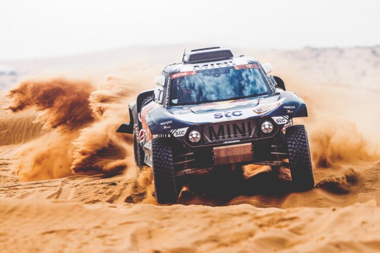 Dakar Stage 6: Sainz wins in cars, Barreda in Bikes