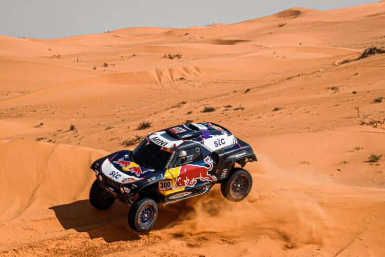 Video: A look back at behind The Scenes At The Dakar Rally 2021