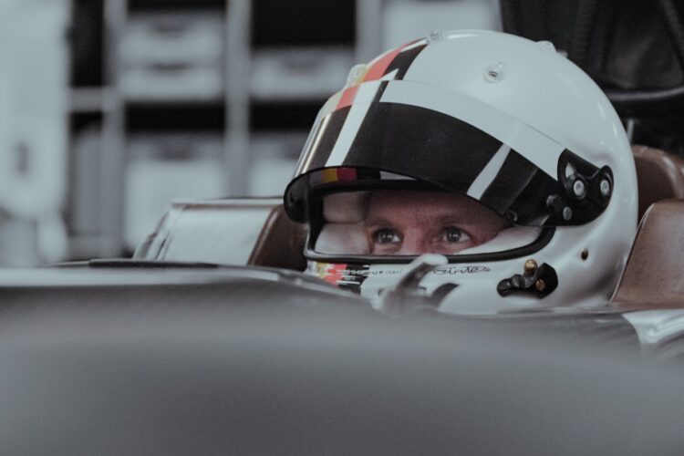 Videos: Aston Martin F1 drivers get seat fitted for 2021