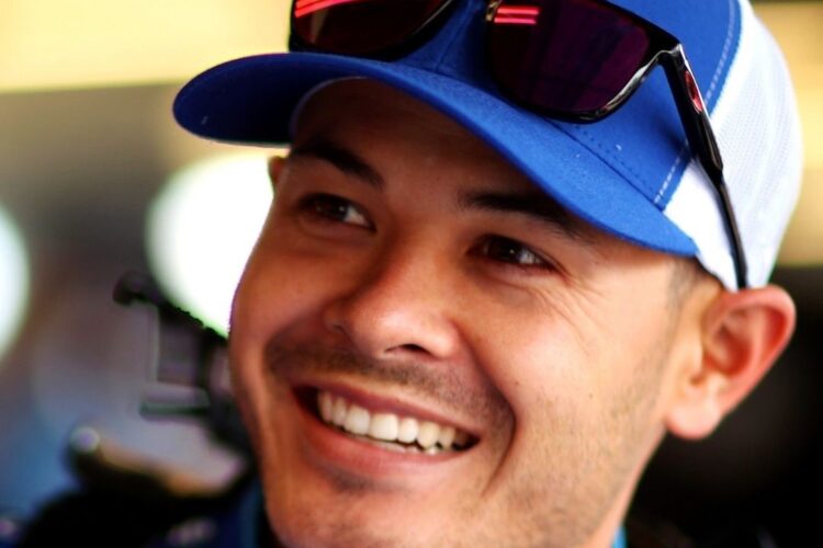 NASCAR: Larson is EMPA DOY for 2nd year running