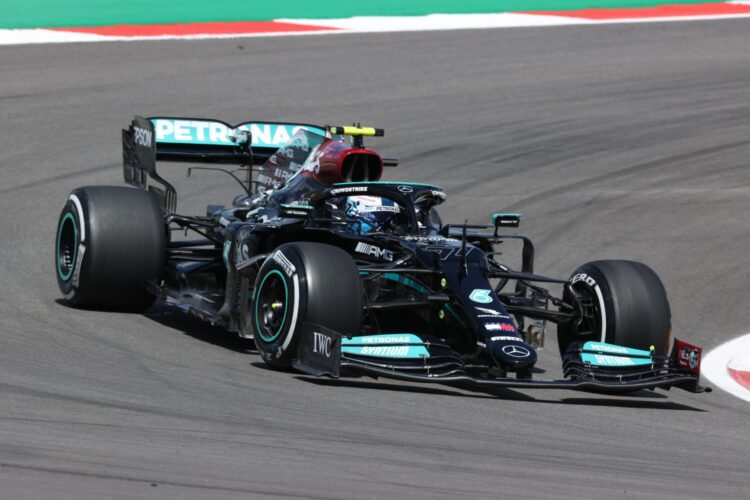 F1: Bottas nips Hamilton to win GP of Portugal pole