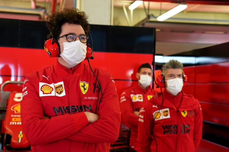 Binotto happy with ‘second driver’ Sainz Jr.
