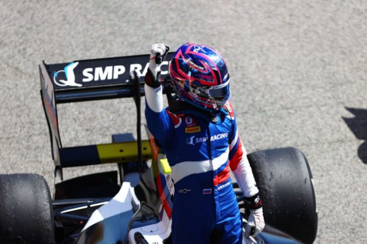 F3: Smolyar takes victory from Novalak in frenetic first race of the season at Barcelona