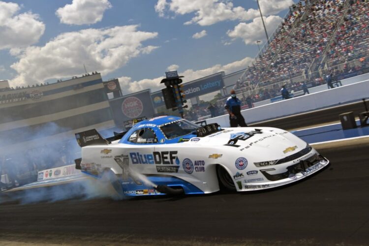 NHRA: Forces Sweep No.1 Qualifying Positions At Zmax Dragway