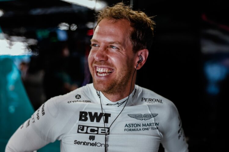F1: ‘Crazy’ to expect Vettel to quit F1 – Villeneuve