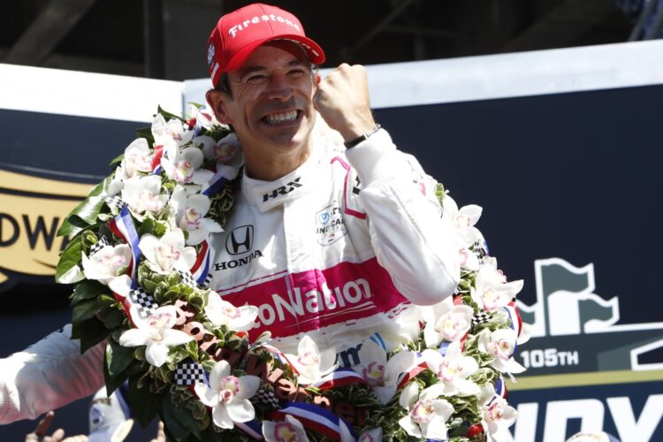 Castroneves earns $1.8 million for win in Indy 500