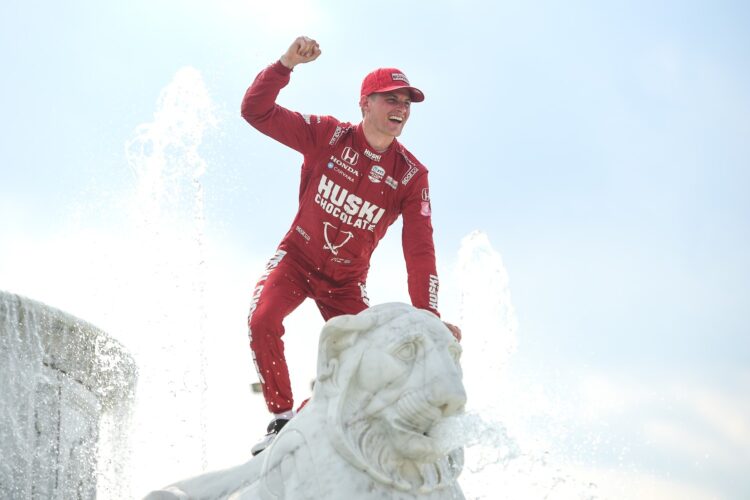 IndyCar: Detroit GP Race 1 Highlights