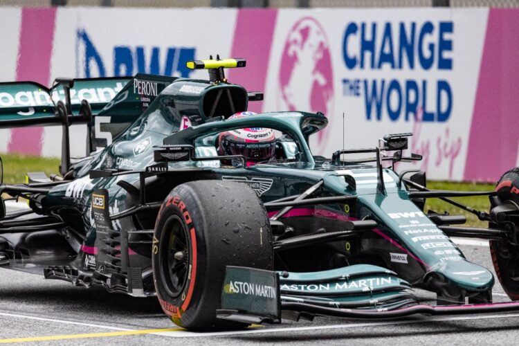 F1: Aston Martin set to brighten dull green livery