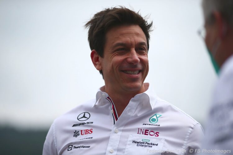F1: Mercedes will not ‘give up’ 2021 title – Wolff