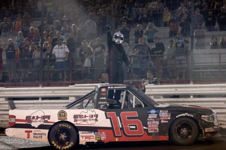 NASCAR: Austin Hill wins Knoxville Truck Race