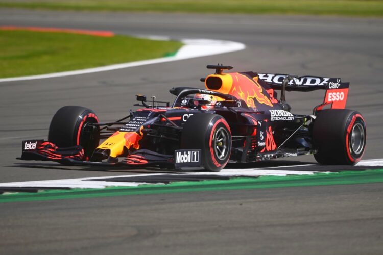 F1: Verstappen outduels Hamilton to win Sprint Race and pole