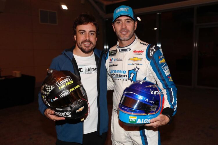 It’s official: Chevrolet to Power Fernando Alonso at Indy