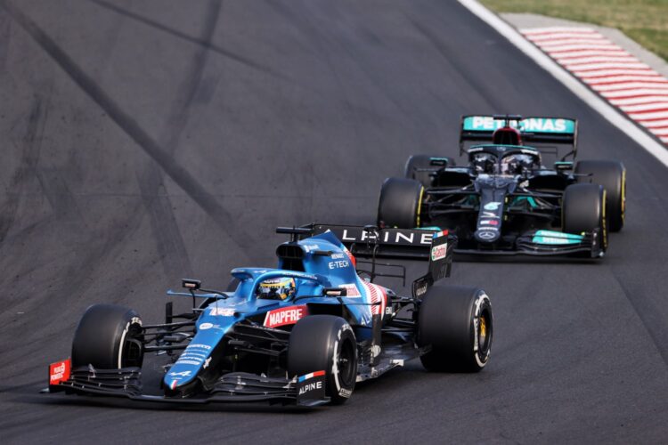 F1: Hamilton duel not like great Schumacher battle – Alonso