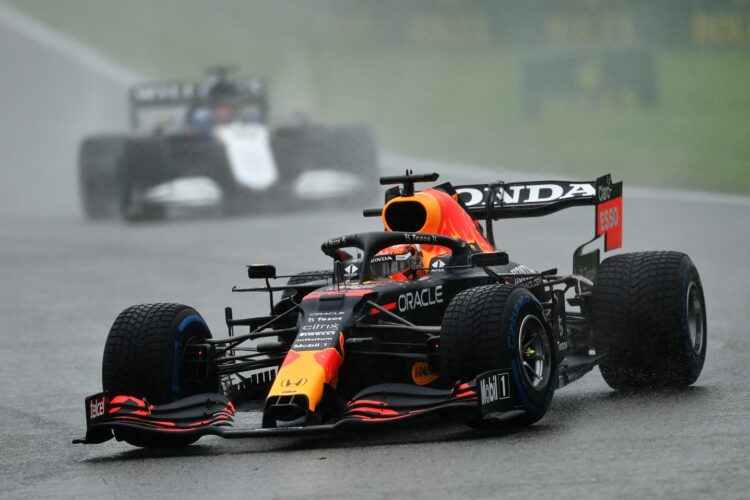 F1: Verstappen wins 2-lap Belgium GP at Spa