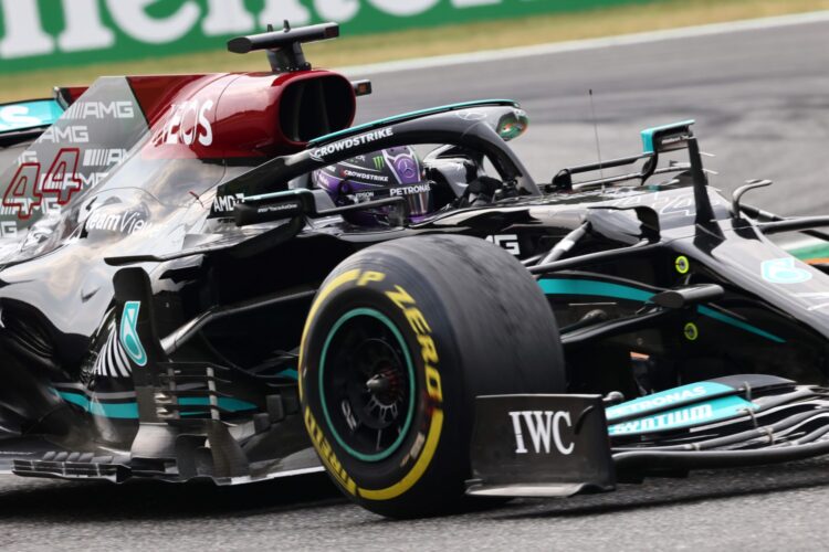 F1: Red Bull improving car ‘every week’ – Hamilton