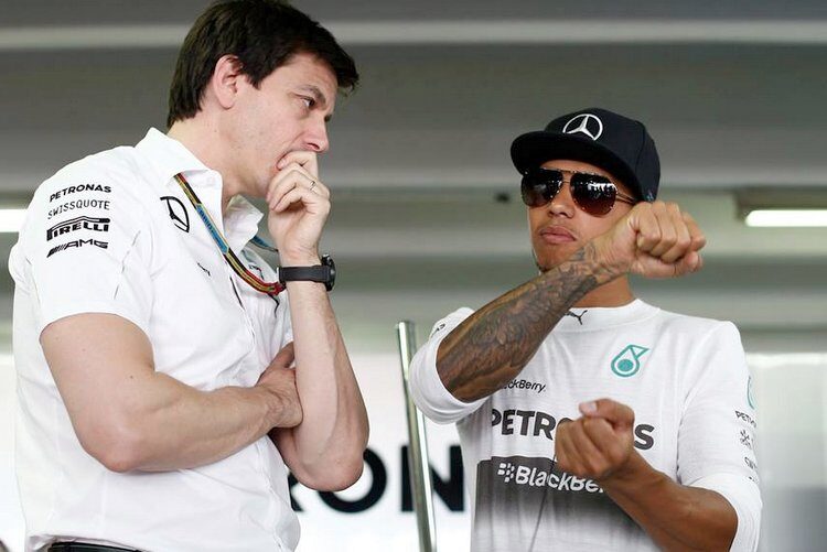 F1: Wolff to meet with Hamilton in February