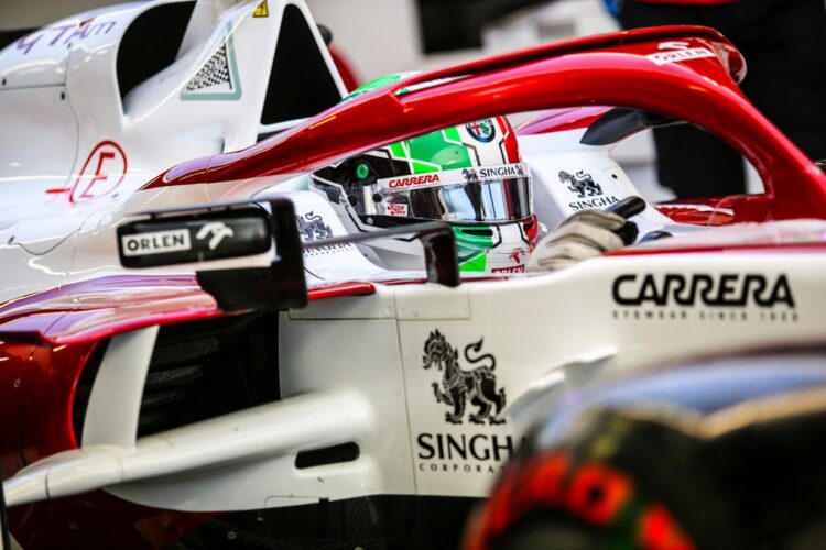 F1: Giovinazzi still waiting for Alfa Romeo call