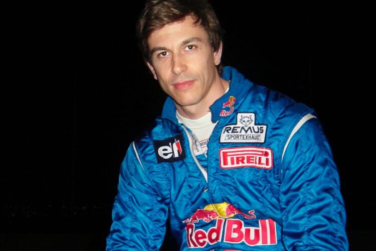 F1: Marko invites Wolff to wear Red Bull overalls again