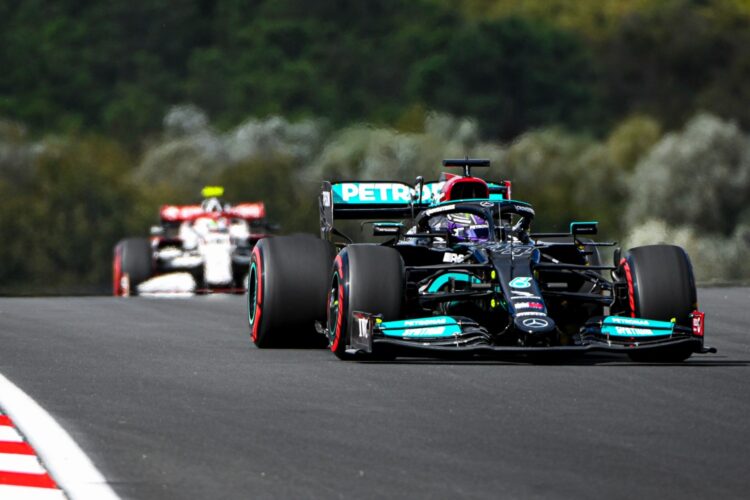 F1: Hamilton leads Verstappen in opening Turkish Grand Prix practice