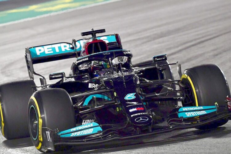 F1: Mercedes error ‘robbed’ Hamilton of 2021 title