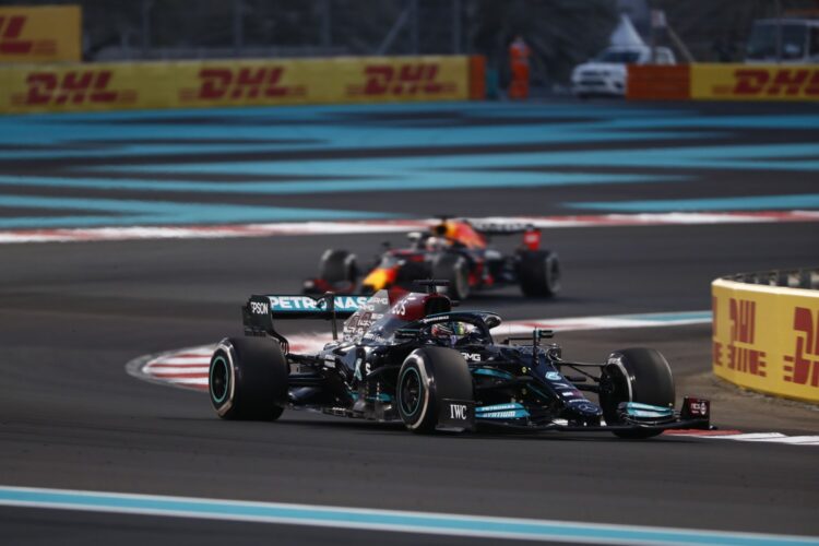 F1: FIA launches probe into Abu Dhabi safety car controversy
