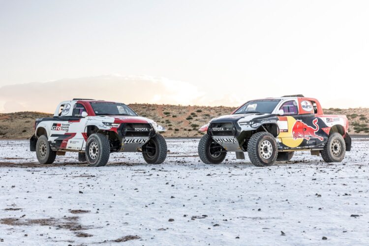 Dakar: Toyota gears up with 4-car assault