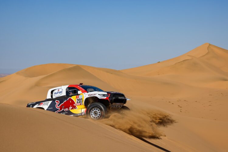 Dakar Day 1: Al-Attiyah leads over Saniz Sr.