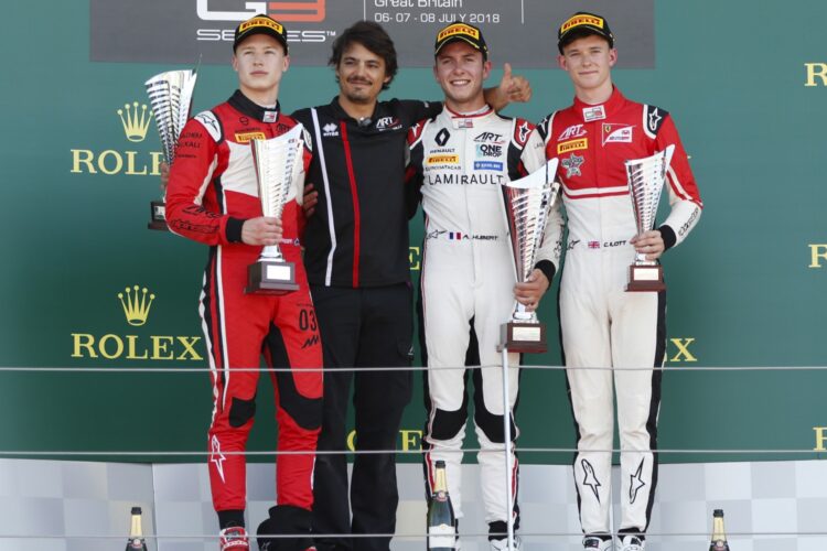 Hubert shines in sunny Silverstone Race 1