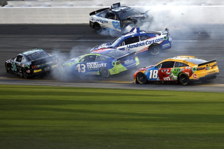 NASCAR: Series Will Continue to Allow Drivers to be Towed to Pit Road