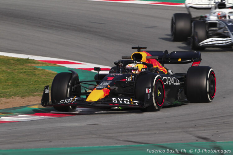 F1: Red Bull ‘slightly ahead’ of Ferrari – Marko