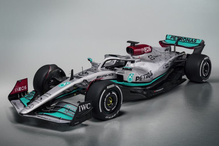 Video: The Biggest Changes for F1 2022 – the Mercedes W13 Explained!